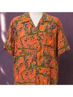 Vintage quo-silk 100% silk abstract button up